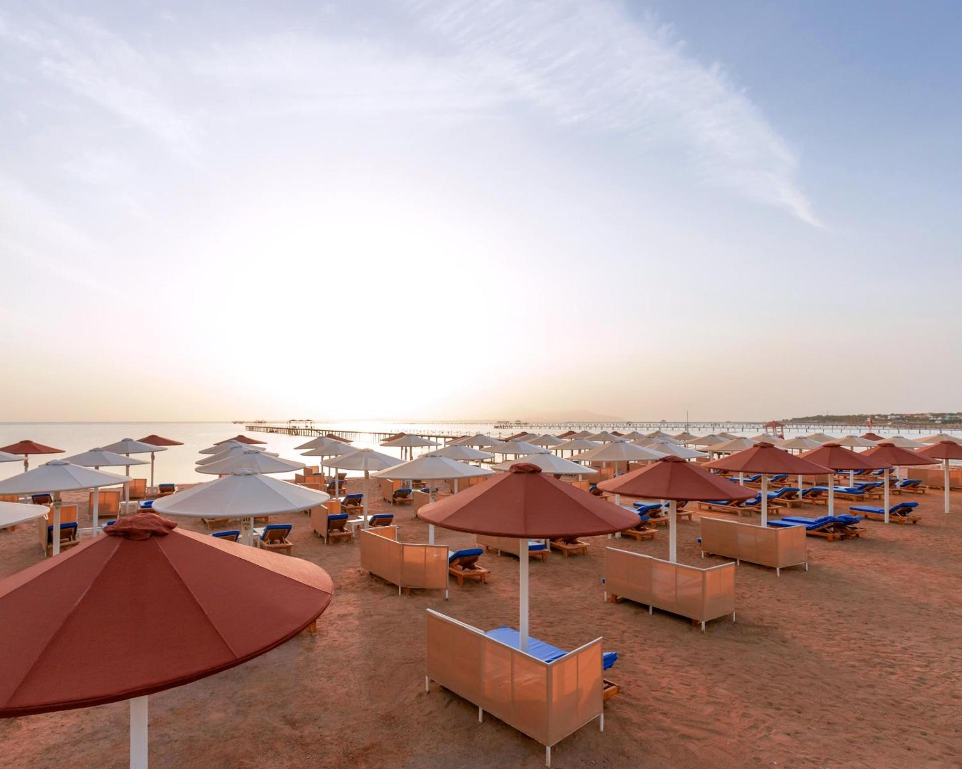 Pickalbatros Laguna Vista Aqua Park Sharm el-Sheikh Luaran gambar The beach at the resort